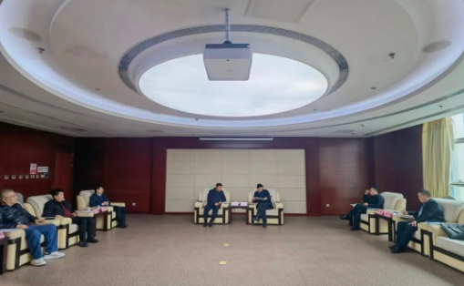 【集团要闻】sunbet申搏工作组与遵义市委市政府、汇川区委区政府领导进行座谈