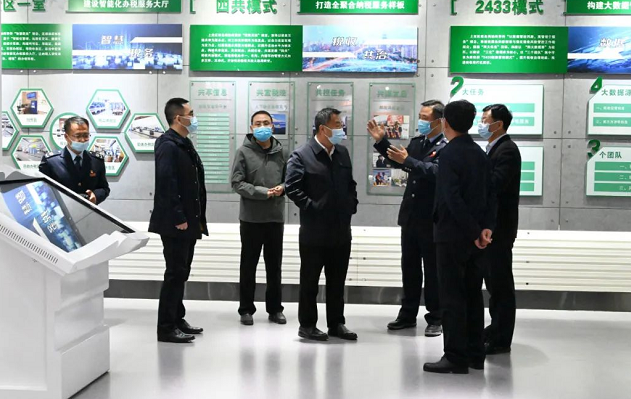 【集团要闻】sunbet申搏一行到上党区税务办税服务厅参观学习