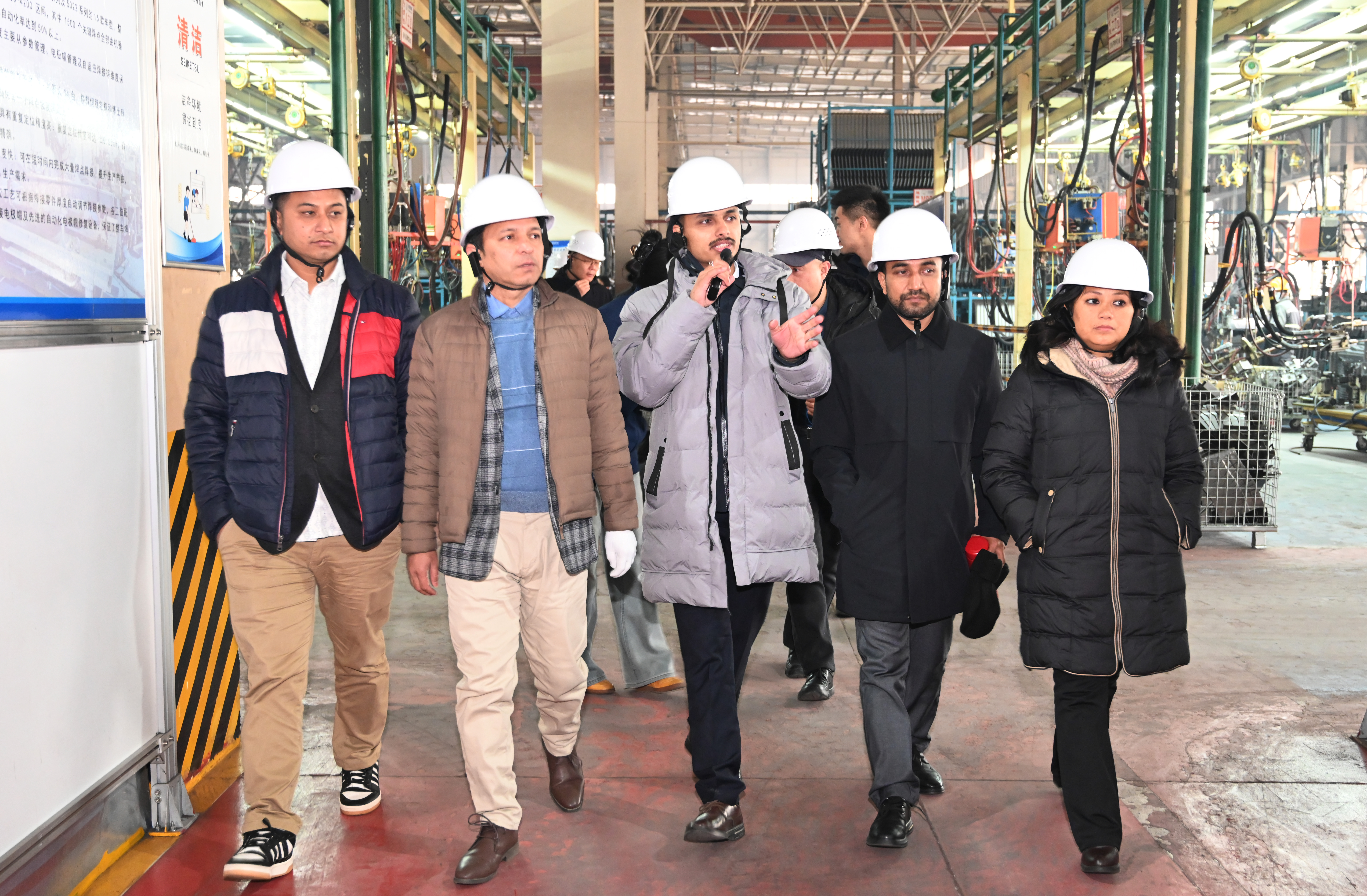 尼泊尔投资委员会到访sunbet申搏，共探国际合作新机遇