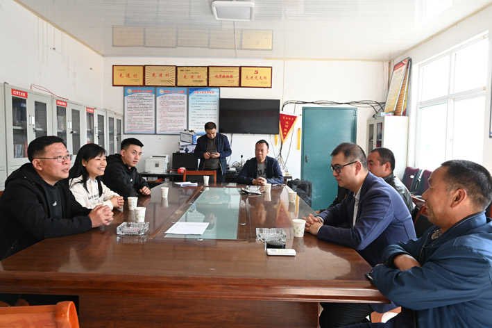 【集团要闻】sunbet申搏组织赴长南村了解雨后灾情